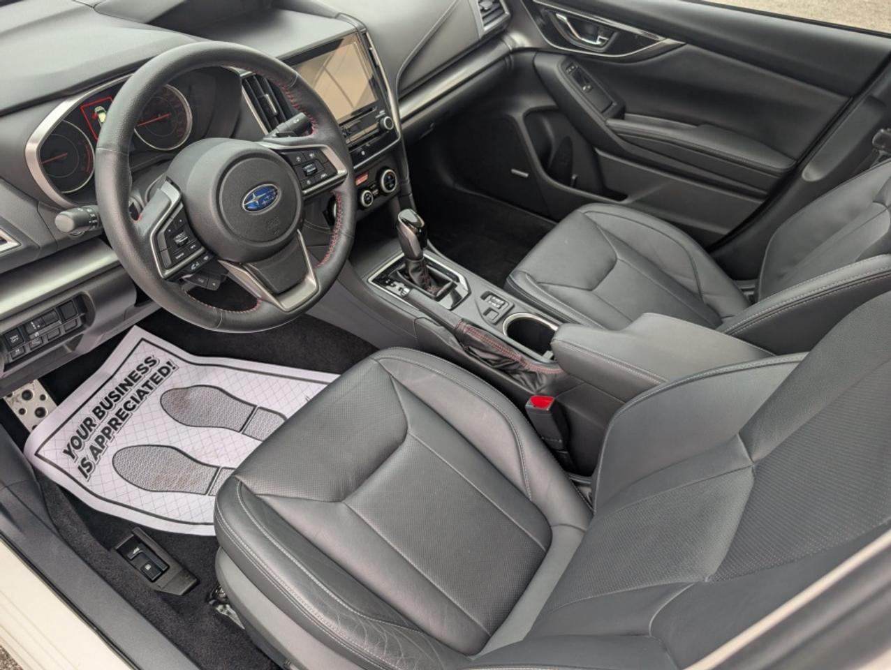 2019 Subaru Impreza LIMITED * NAVIGATION * LEATHER * SUNROOF * HARMAN Photo