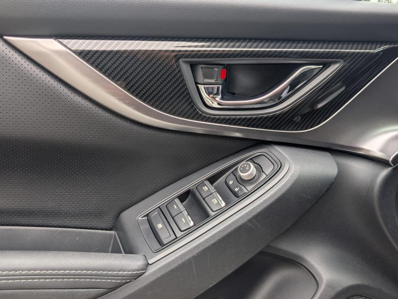 2019 Subaru Impreza LIMITED * NAVIGATION * LEATHER * SUNROOF * HARMAN - Photo #26