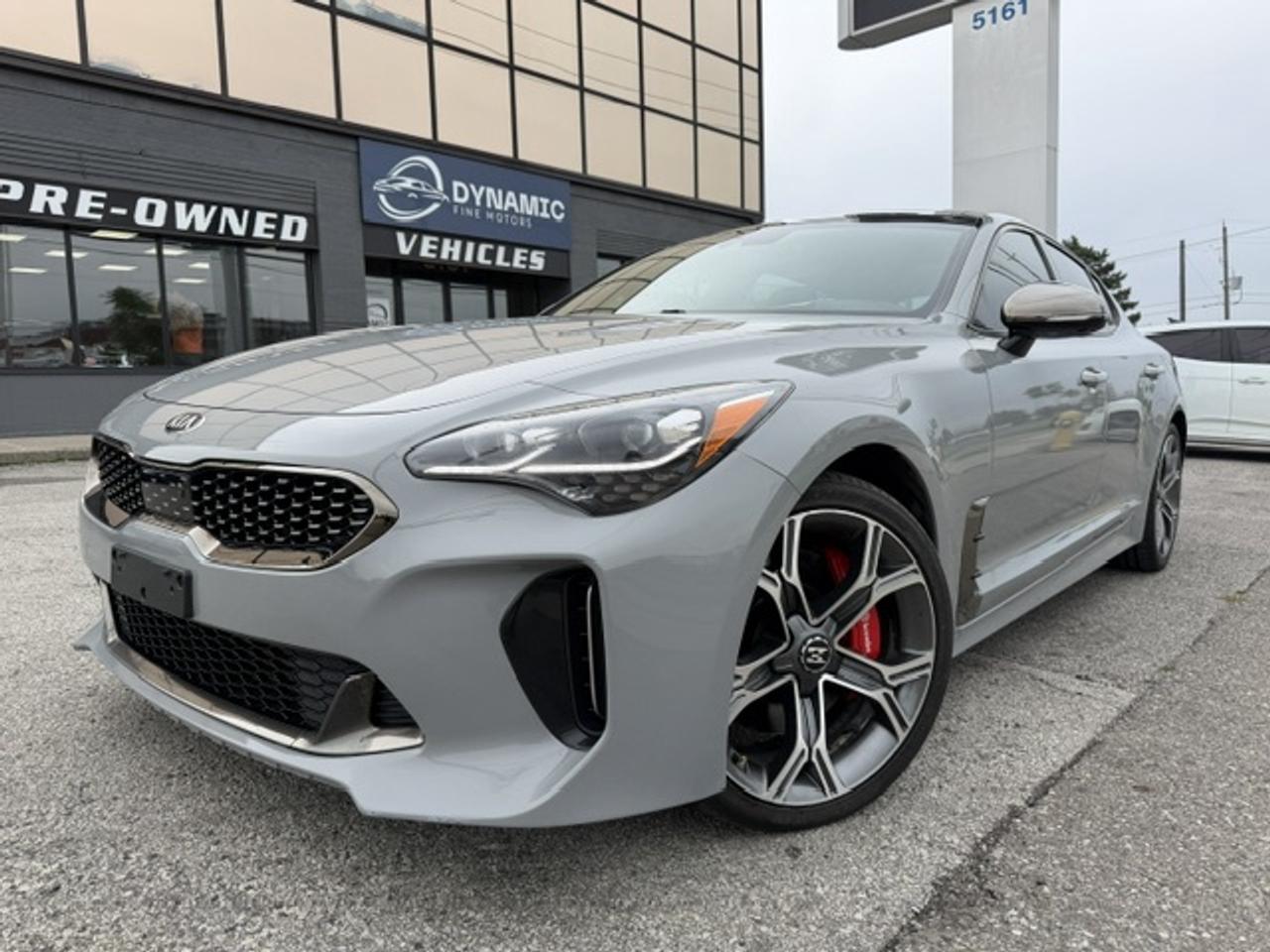 2020 Kia Stinger GT2 * AWD * NAVI * PANORAMIC ROOF * THUNDER GREY Photo