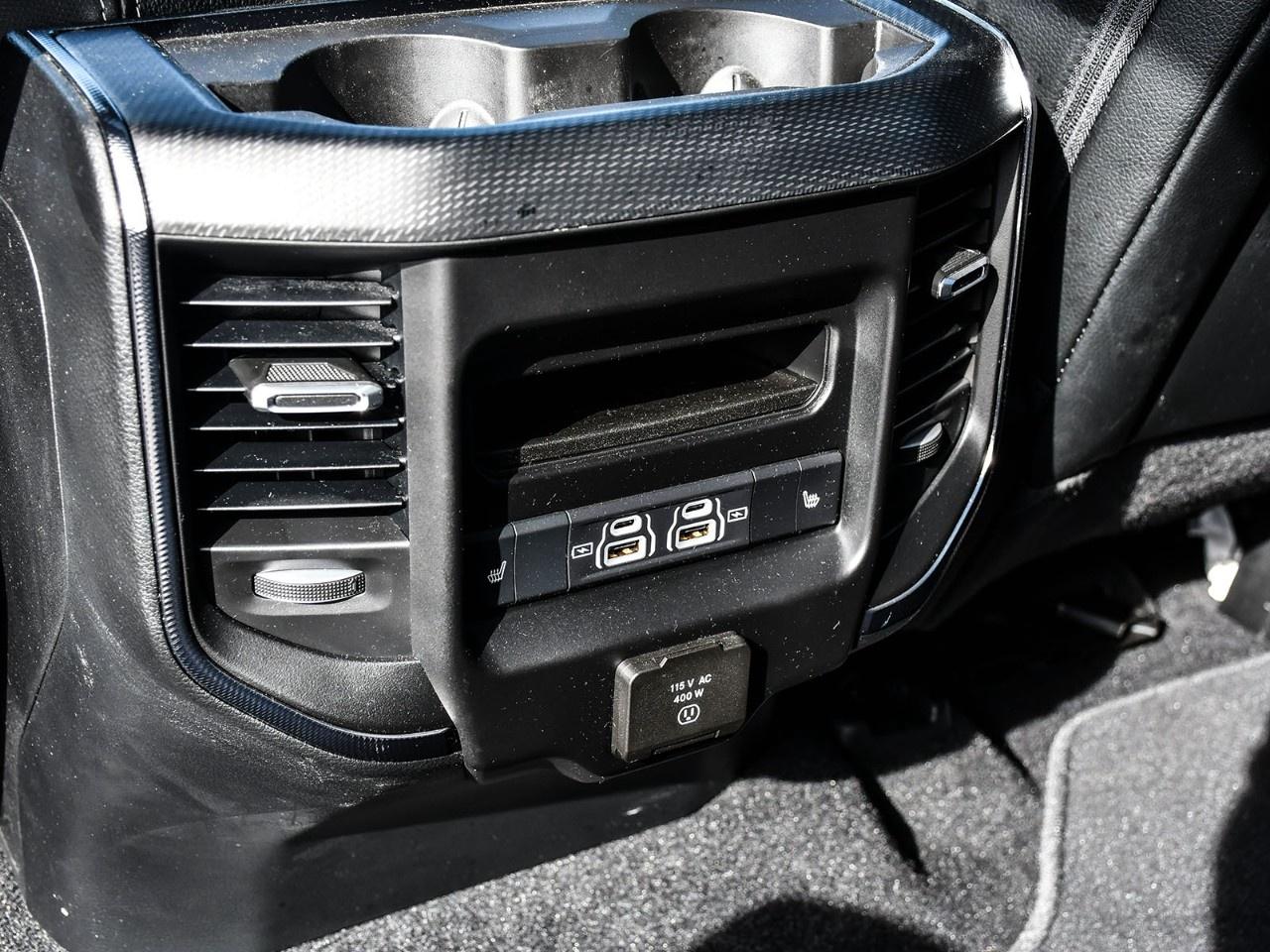 2025 RAM 1500 SPORT 4X4 CREW CAB 5'7" BOX Photo