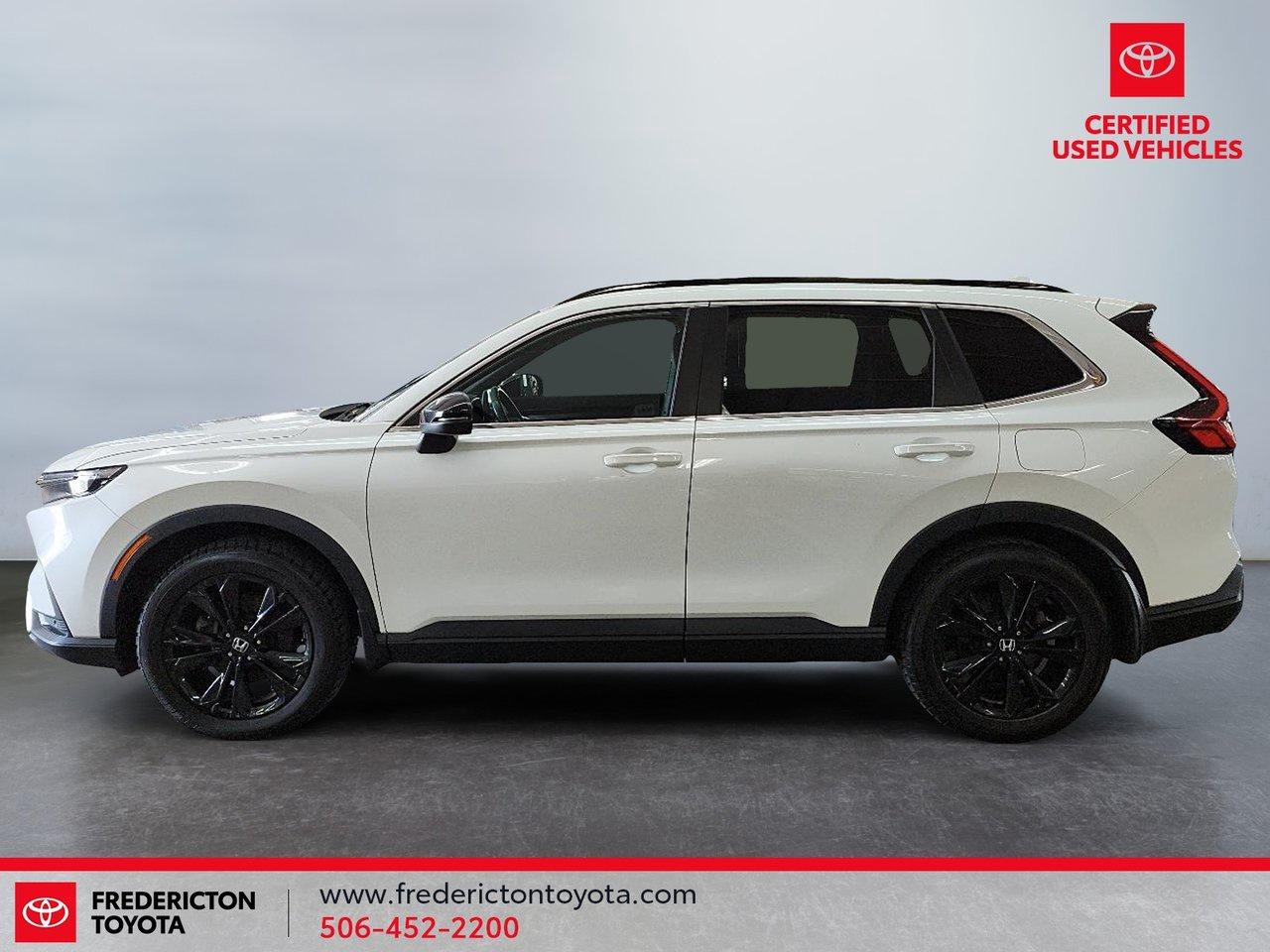 2023 Honda CR-V Hybrid Touring Photo4