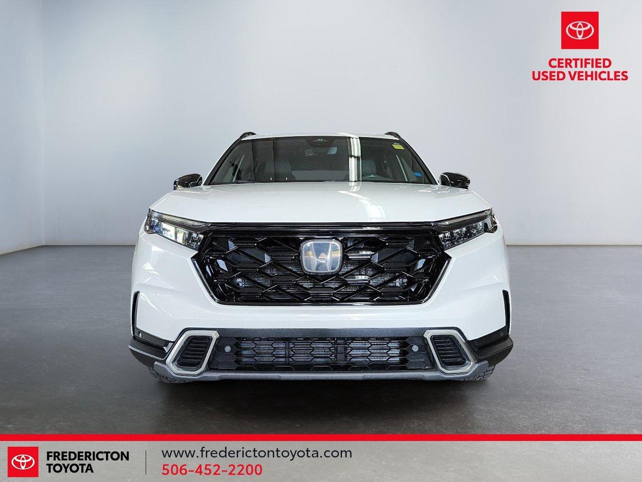 2023 Honda CR-V Hybrid Touring Photo1