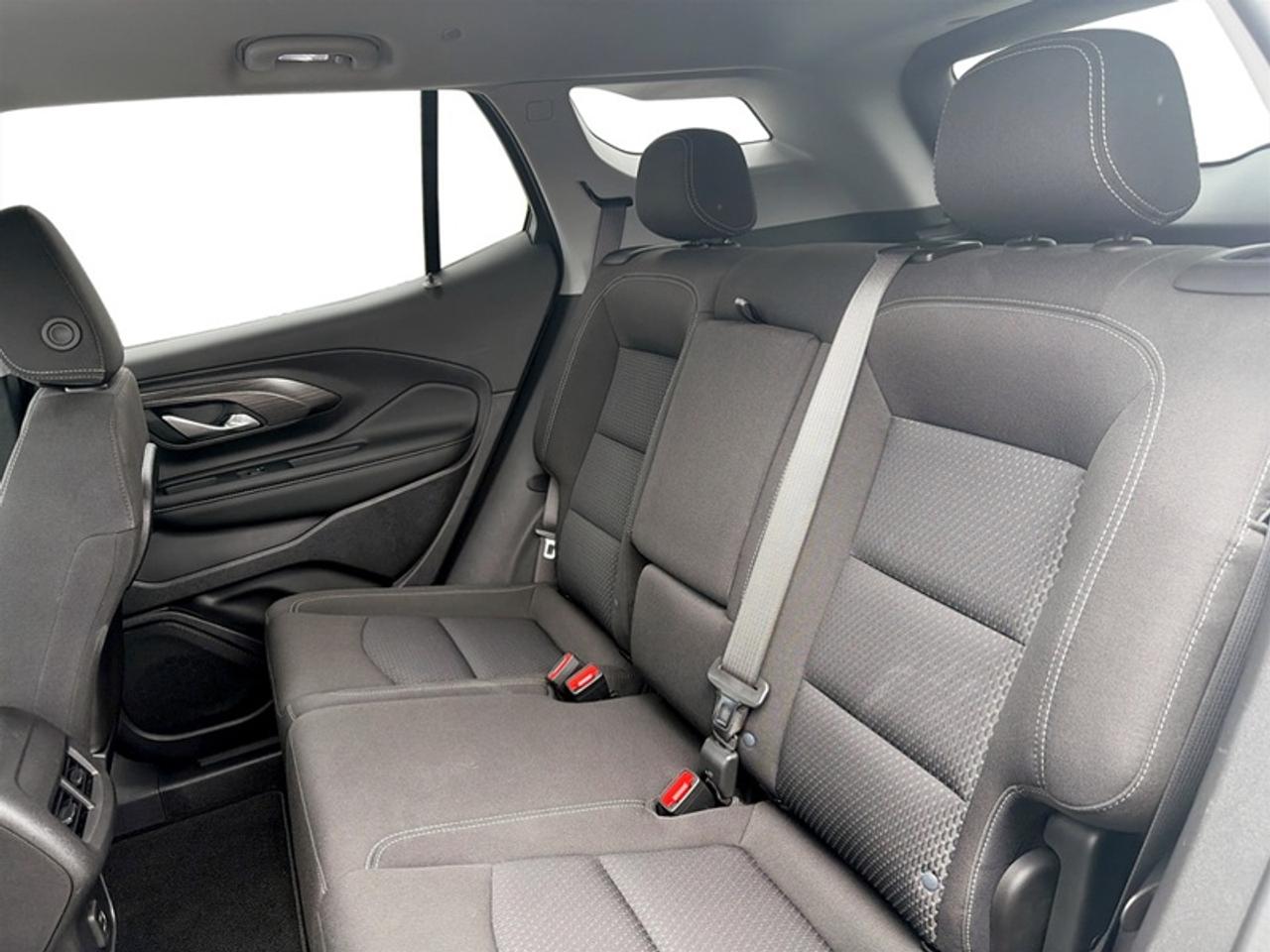 2024 GMC Terrain SLE w/Pro Safety Plus  *CLEAN CARFAX* Photo