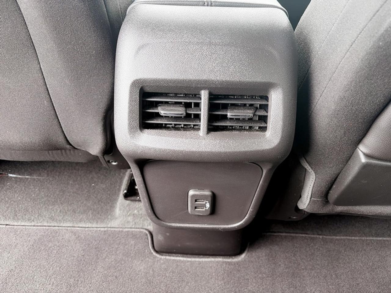 2024 GMC Terrain SLE w/Pro Safety Plus  *CLEAN CARFAX* Photo