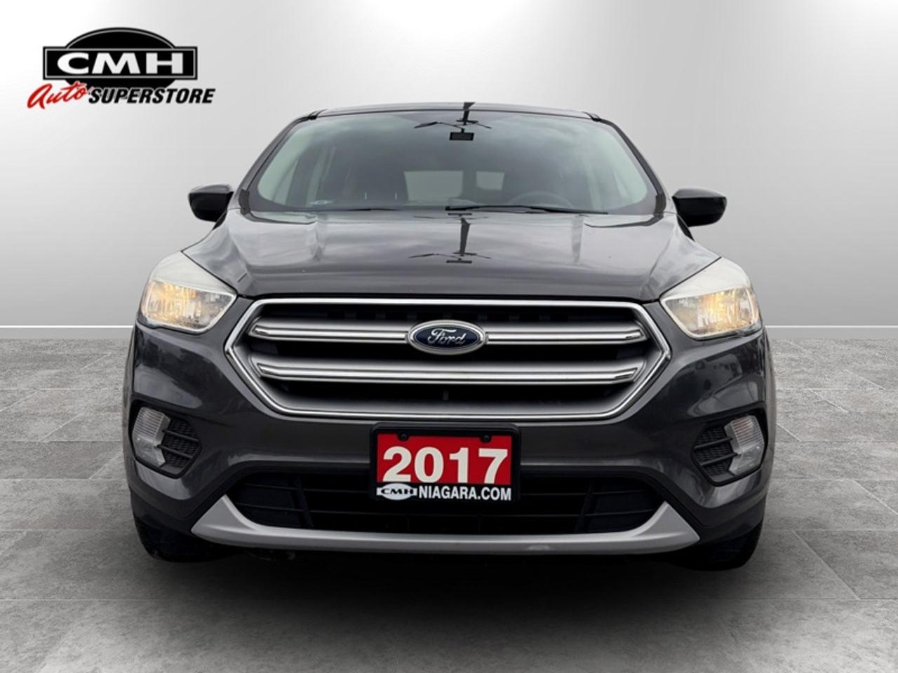 2017 Ford Escape SE  **CLEAN CARFAX** Photo