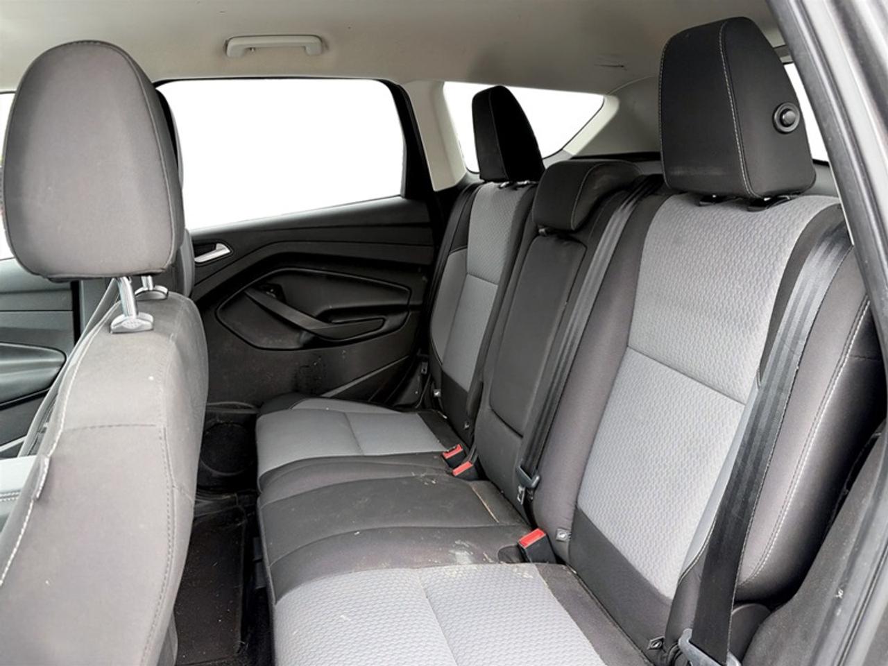 2017 Ford Escape SE  **CLEAN CARFAX** Photo