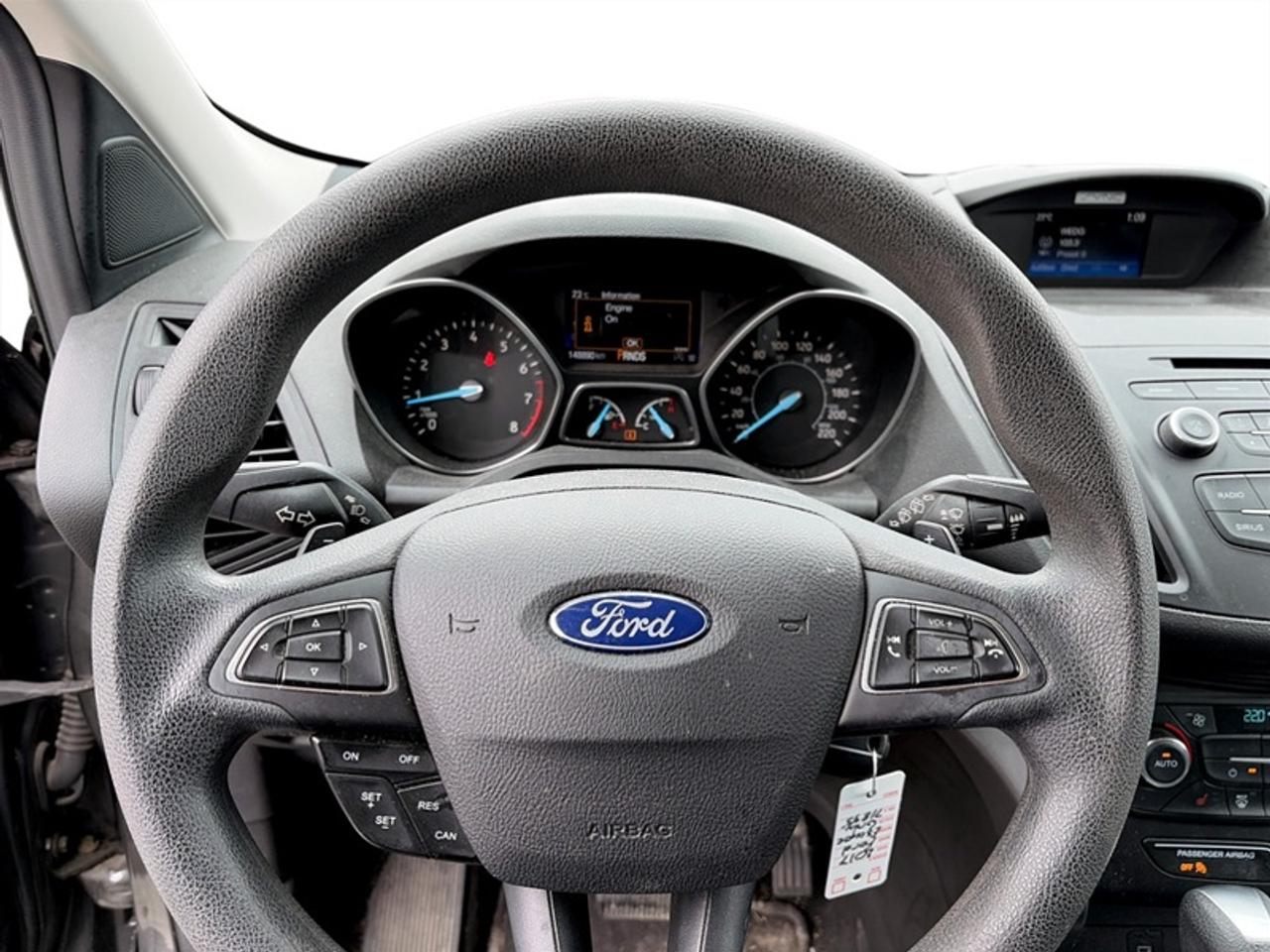 2017 Ford Escape SE  **CLEAN CARFAX** Photo