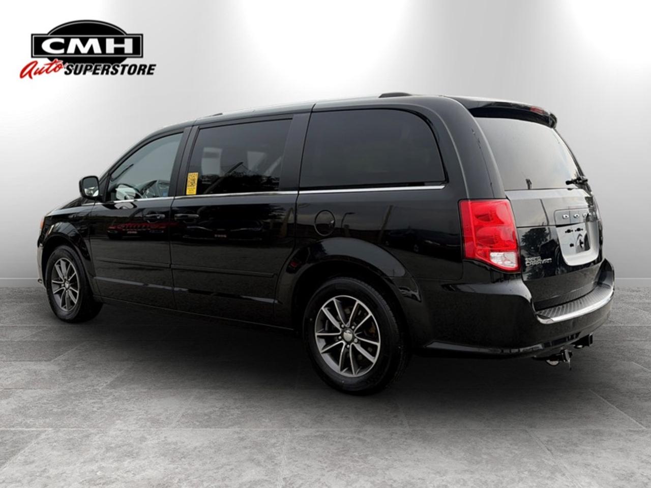 2017 Dodge Grand Caravan Premium Plus  *GREAT MILEAGE* Photo