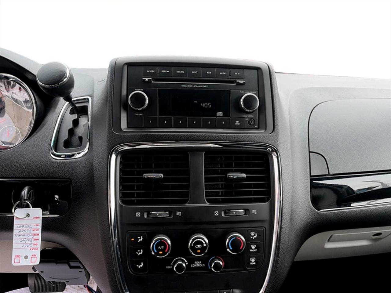 2017 Dodge Grand Caravan Premium Plus  *GREAT MILEAGE* Photo
