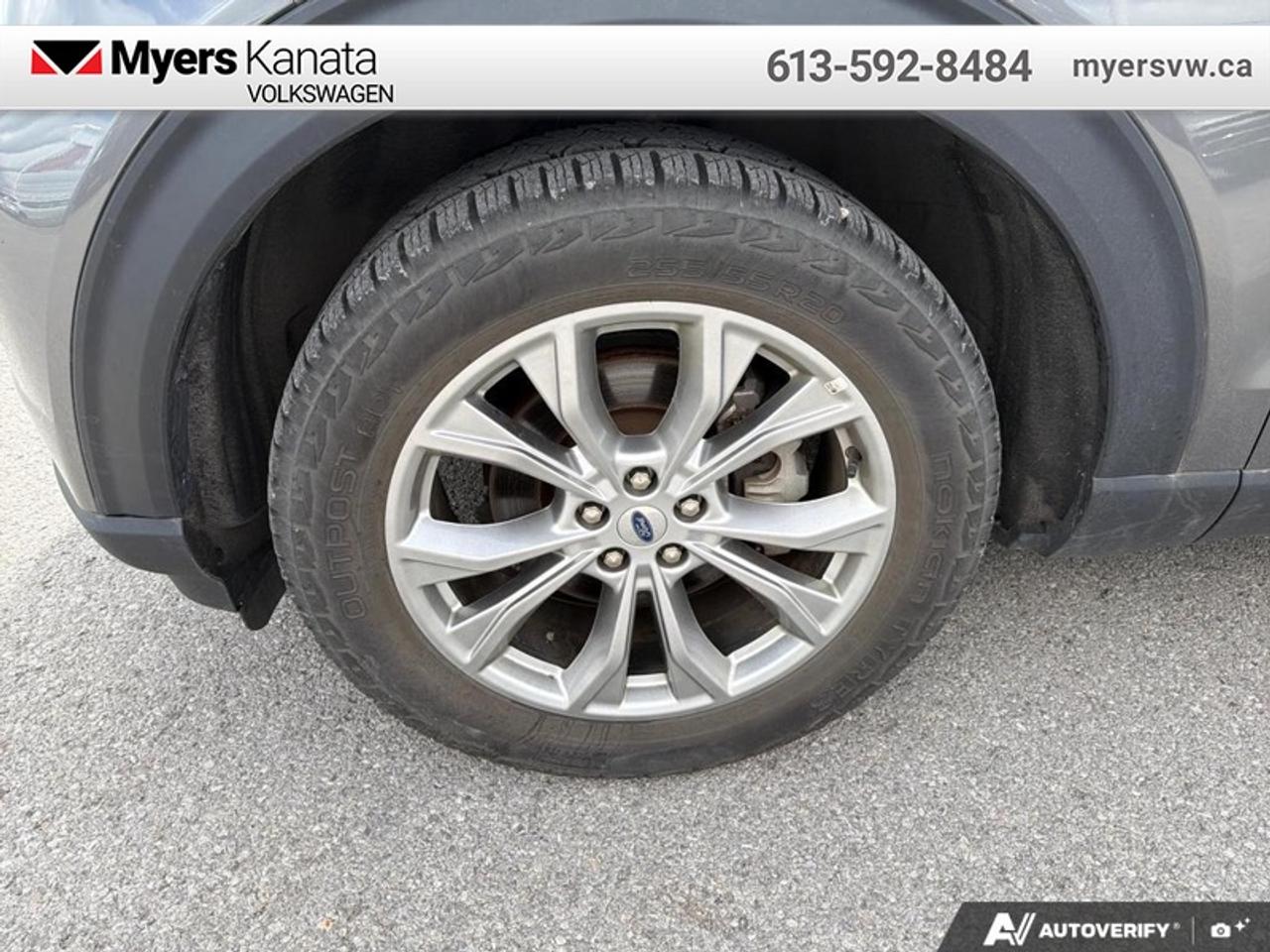 2023 Ford Explorer Limited  - Leather Seats -  Cooled Seats Photo