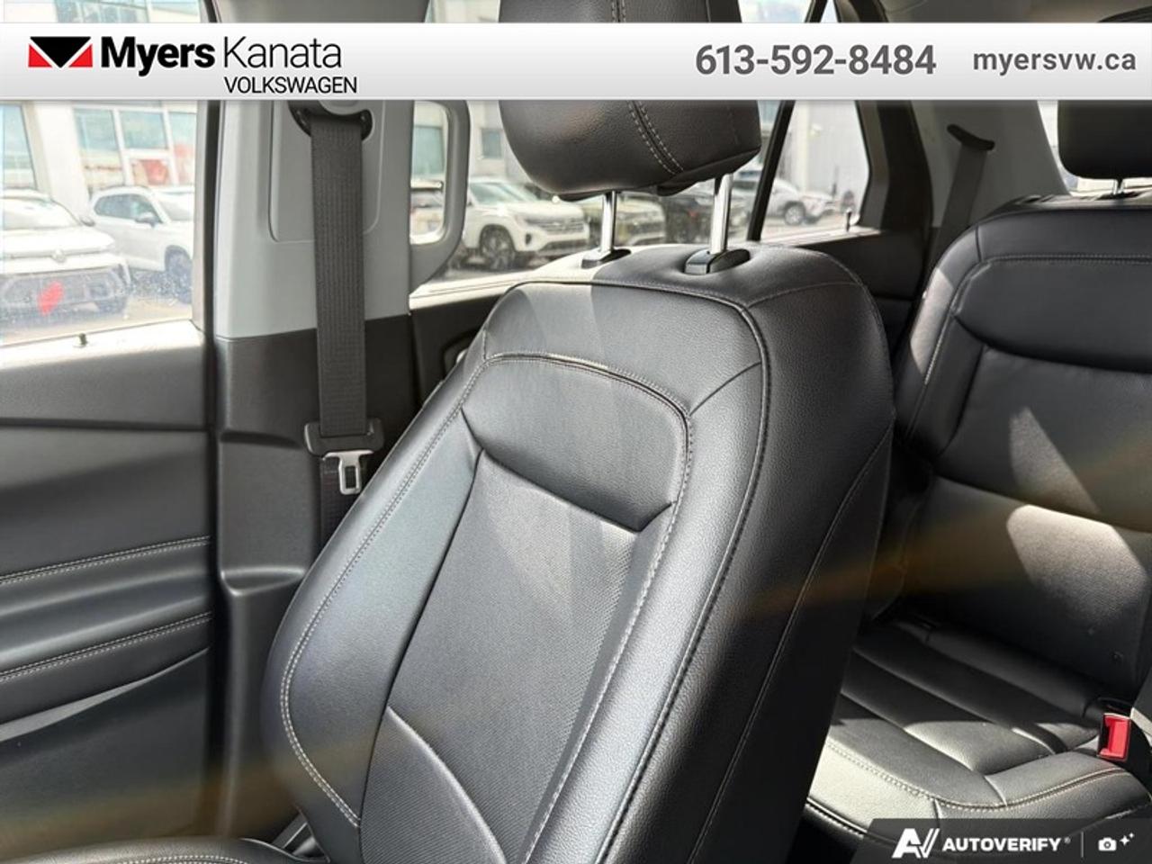 2023 Ford Explorer Limited  - Leather Seats -  Cooled Seats Photo