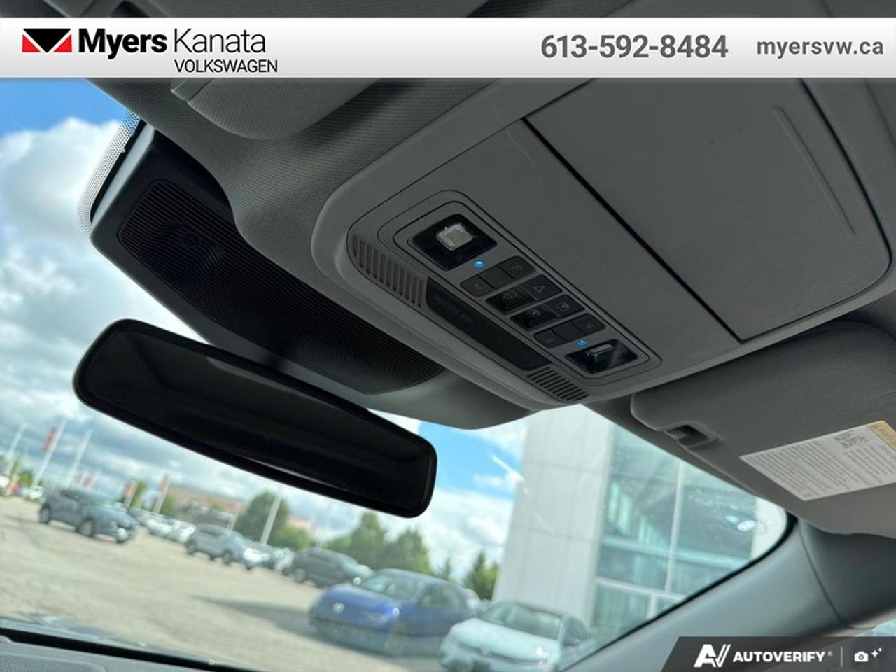 2023 Ford Explorer Limited  - Leather Seats -  Cooled Seats Photo