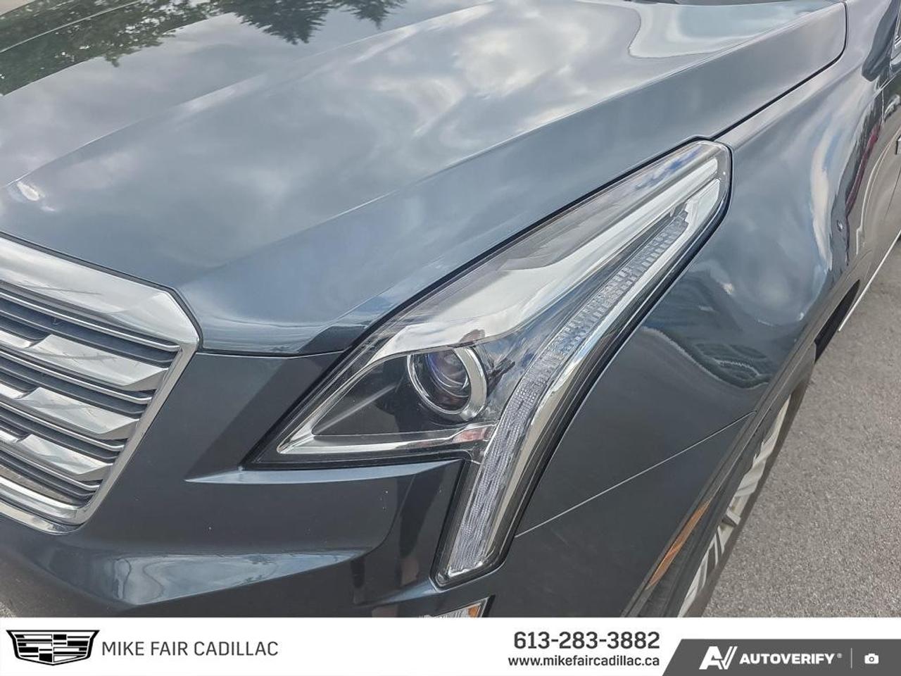 2019 Cadillac XT5 AWD 4dr Luxury Photo
