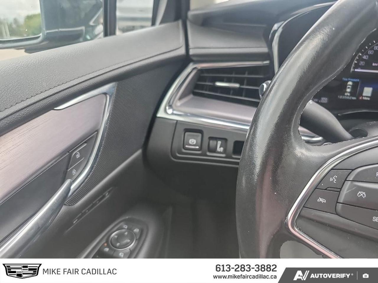 2019 Cadillac XT5 AWD 4dr Luxury Photo