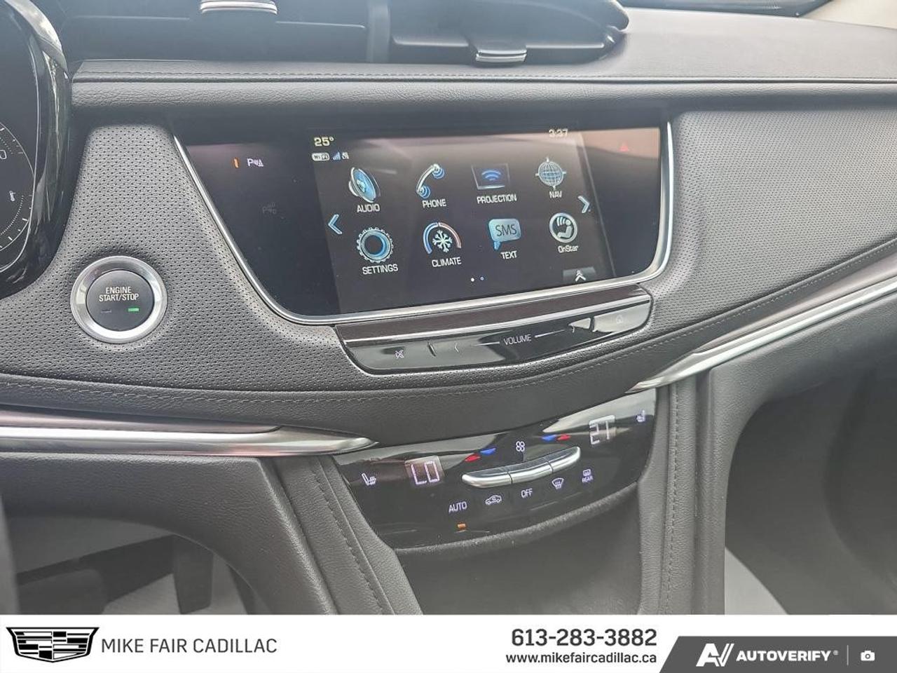 2019 Cadillac XT5 AWD 4dr Luxury Photo