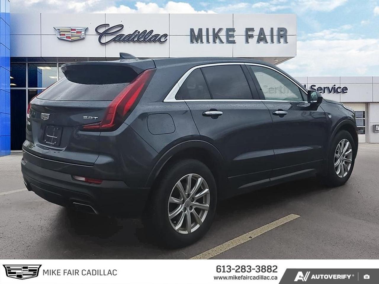 2019 Cadillac XT4 FWD 4dr Luxury Photo4