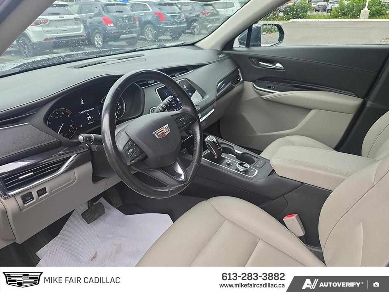 2019 Cadillac XT4 FWD 4dr Luxury Photo