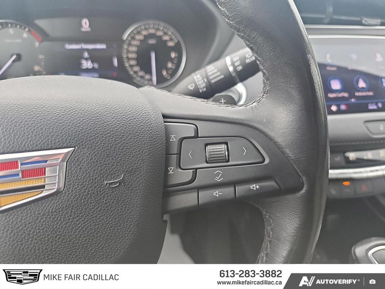 2019 Cadillac XT4 FWD 4dr Luxury Photo