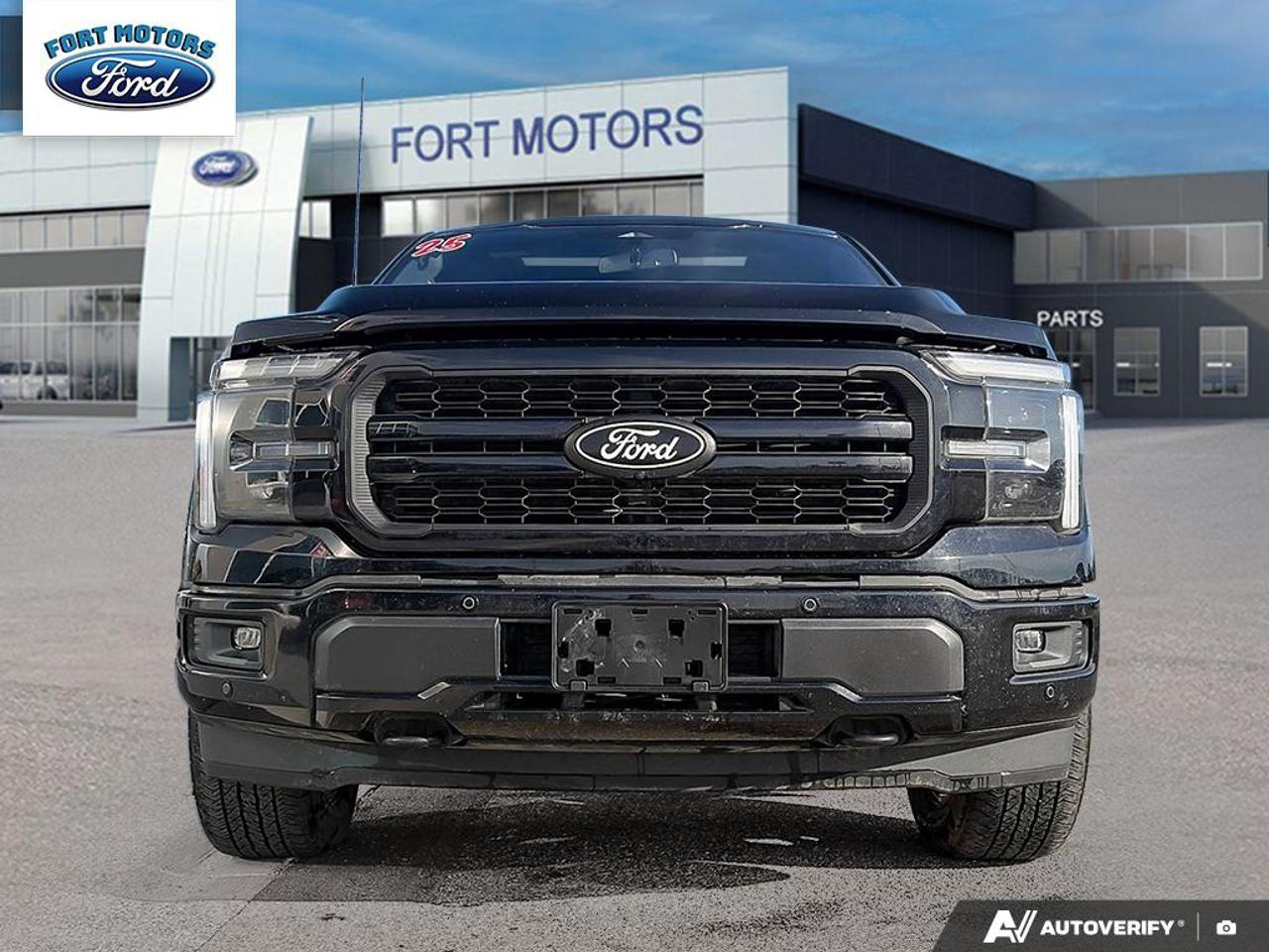 2025 Ford F-150 Lariat Photo2