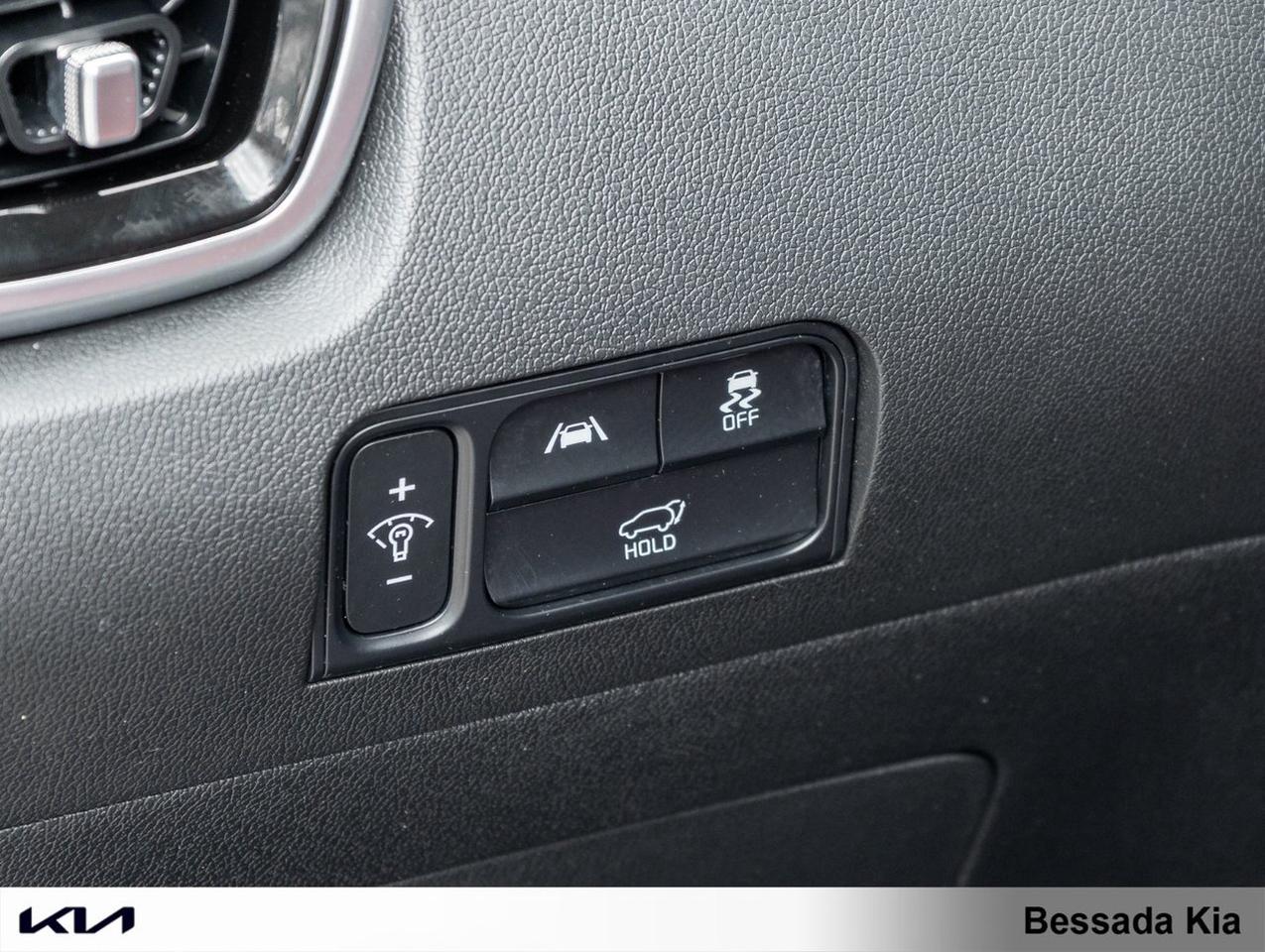 2022 Kia Sorento SX Photo