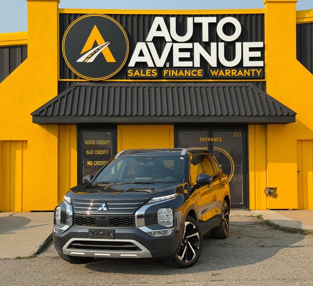 Used 2024 Mitsubishi Outlander GT NOIR - PANORAMA! LEATHER! CAMERA 360! for sale in Airdrie, AB