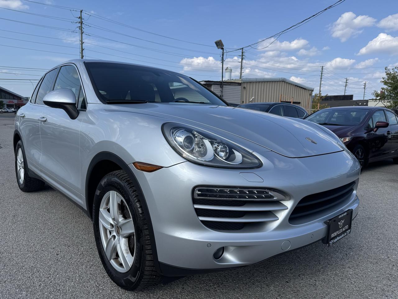 2013 Porsche Cayenne  Photo2