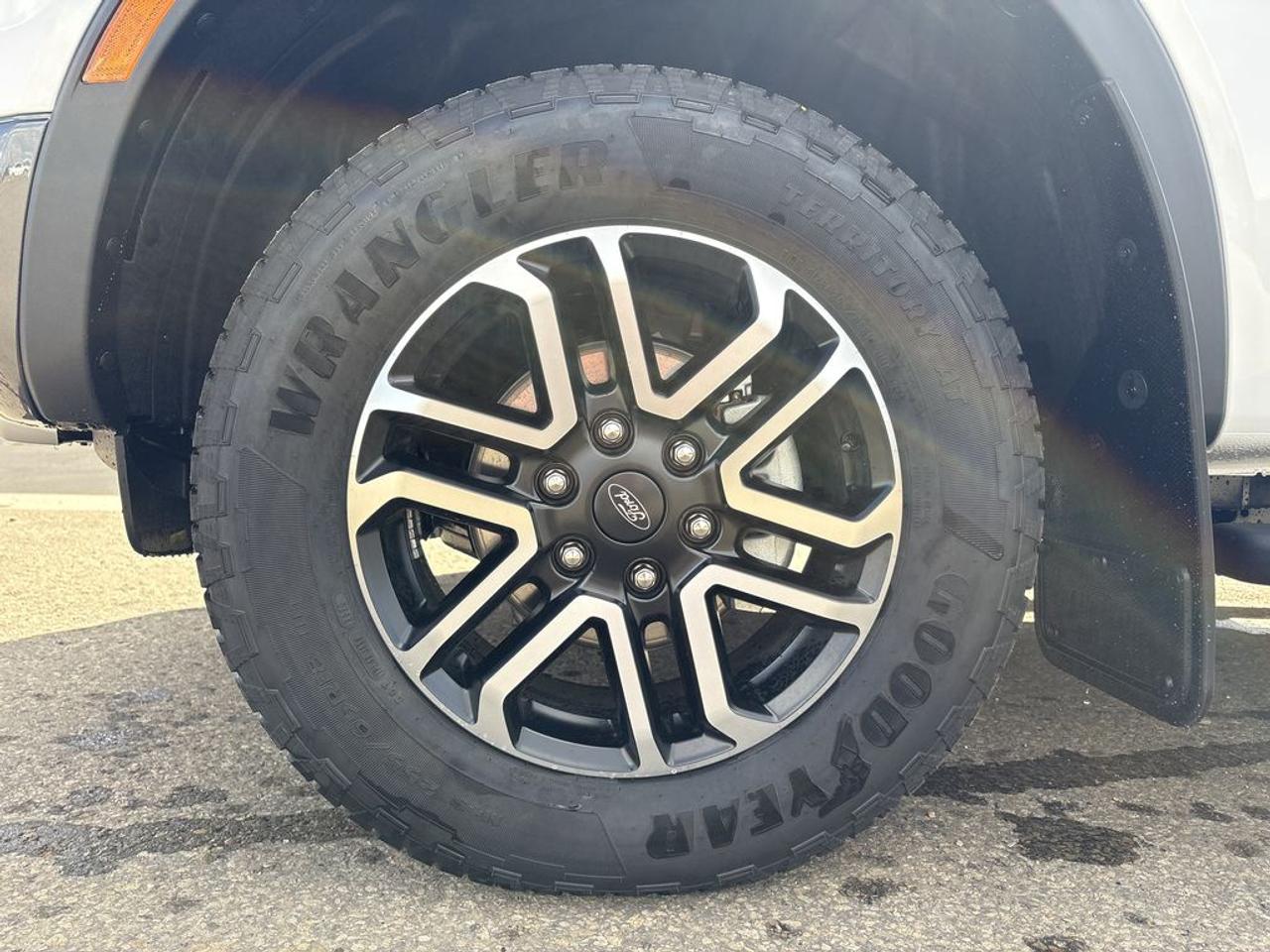 2026 Ford Ranger Lariat 500A Photo2
