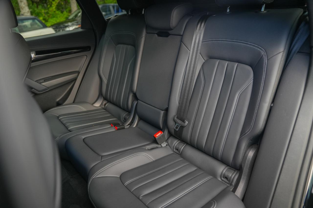 2023 Audi Q5 2.0T Premium Quattro Photo