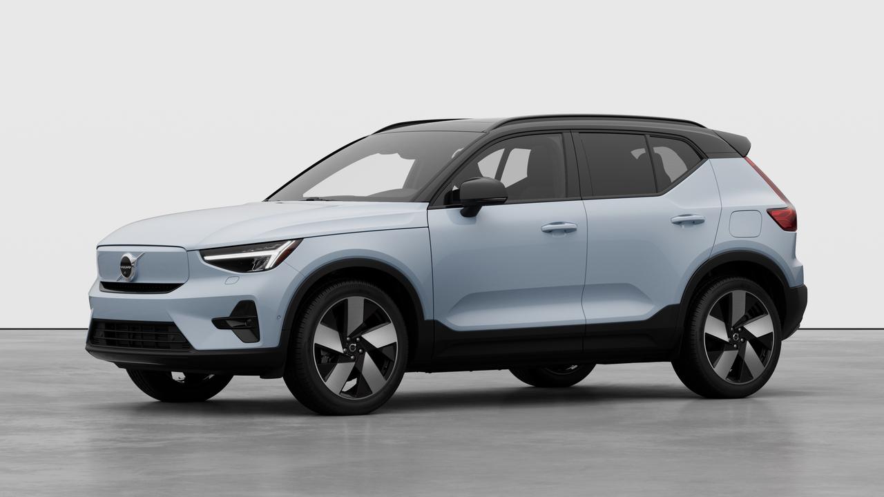 Price includes freight & PDI, documentation fee ($695), A/C levy ($100), and tire levy (up to $32.50), and VSA Transaction Levy ($10). If applicable, dealer-installed accessories may be included. Finance/lease placement fee ($695), bank lease fee ($350), and taxes are extra. Incentives and rebates are applied before or after taxes, as per terms. DL#10969 At Jim Pattison Volvo Cars North Vancouver, its our mission to be the automotive home of drivers in the North Vancouver, BC area. We provide a vast selection of new and used vehicles, exceptional car care, and customer service with a smile!
