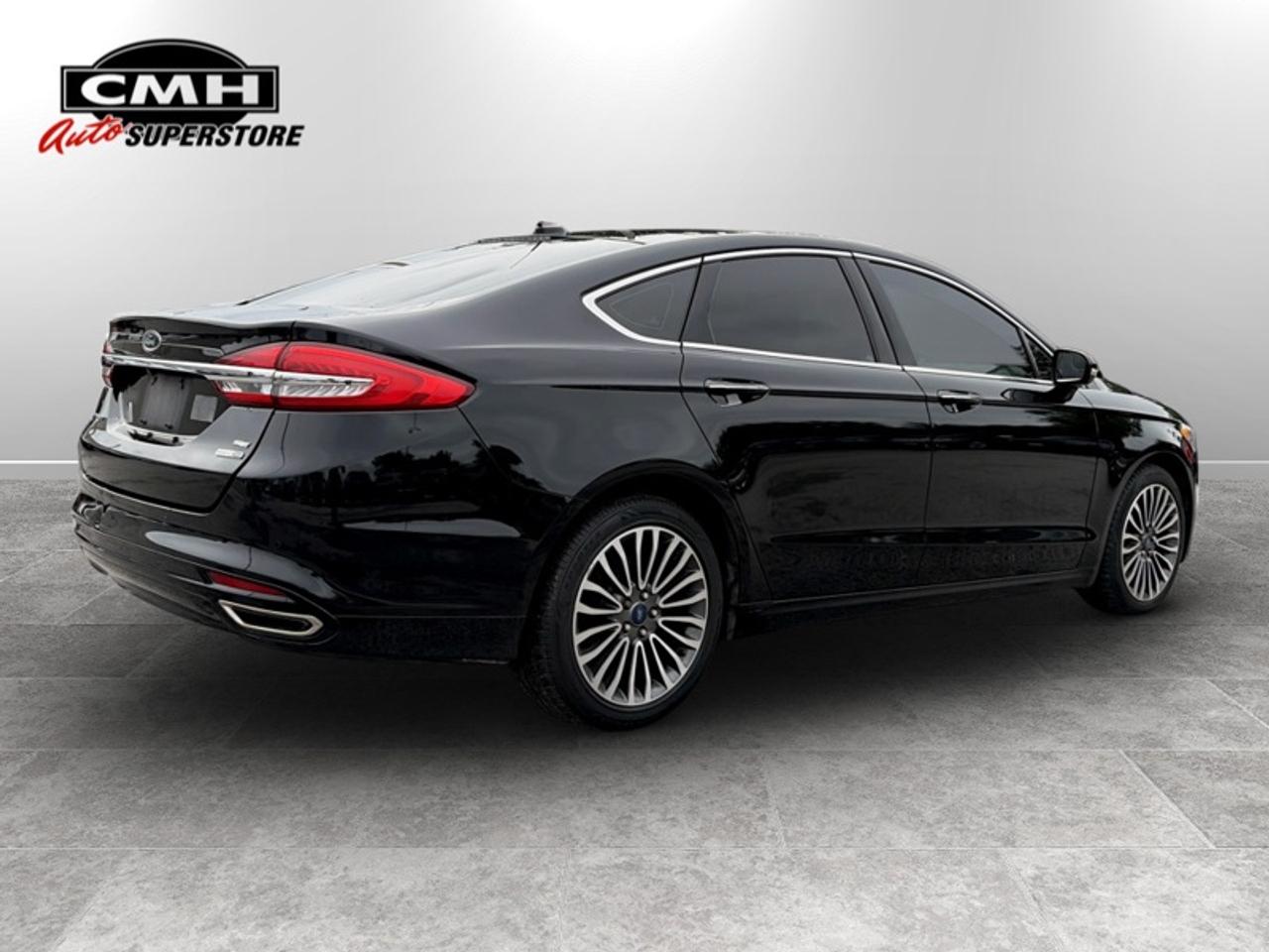 2017 Ford Fusion SE Luxury Pkg Photo
