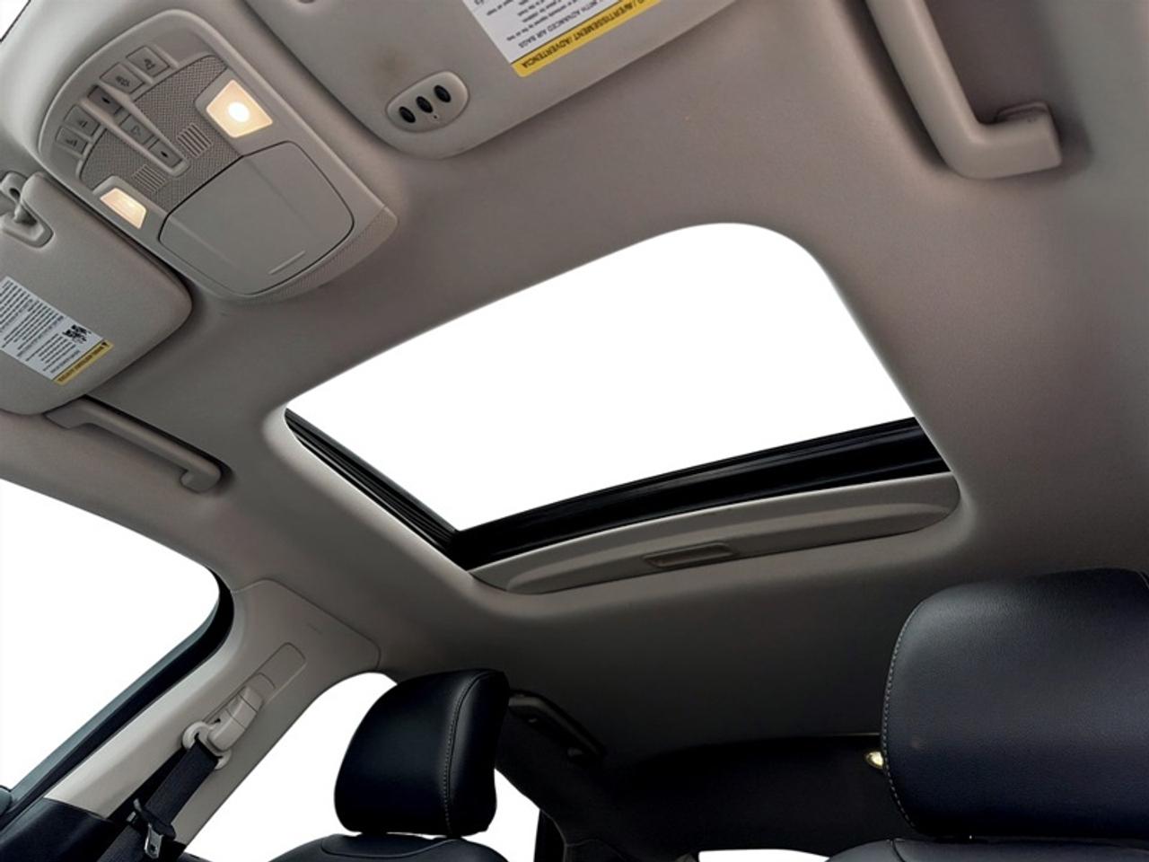 2017 Ford Fusion SE Luxury Pkg Photo