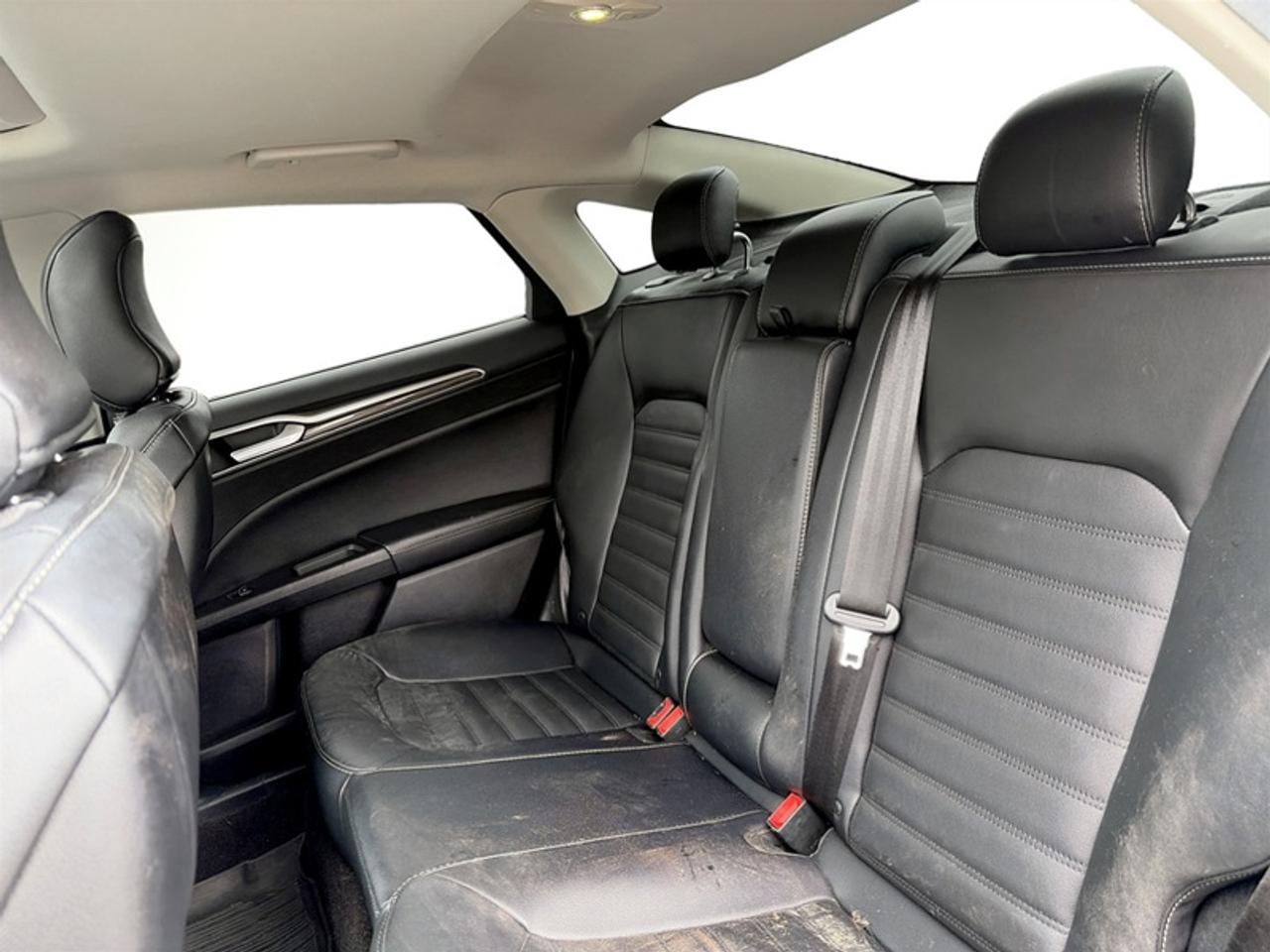 2017 Ford Fusion SE Luxury Pkg Photo
