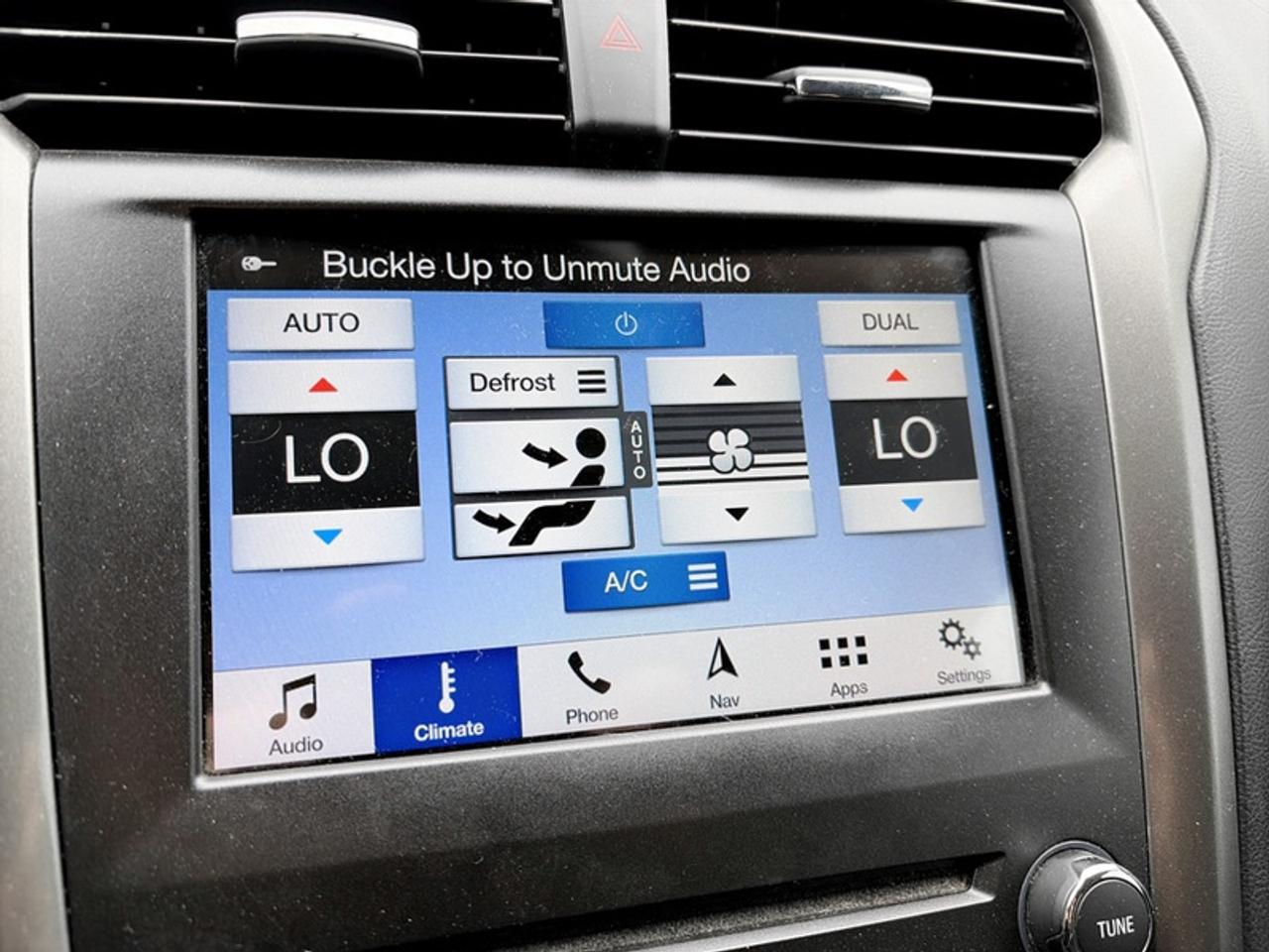 2017 Ford Fusion SE Luxury Pkg Photo