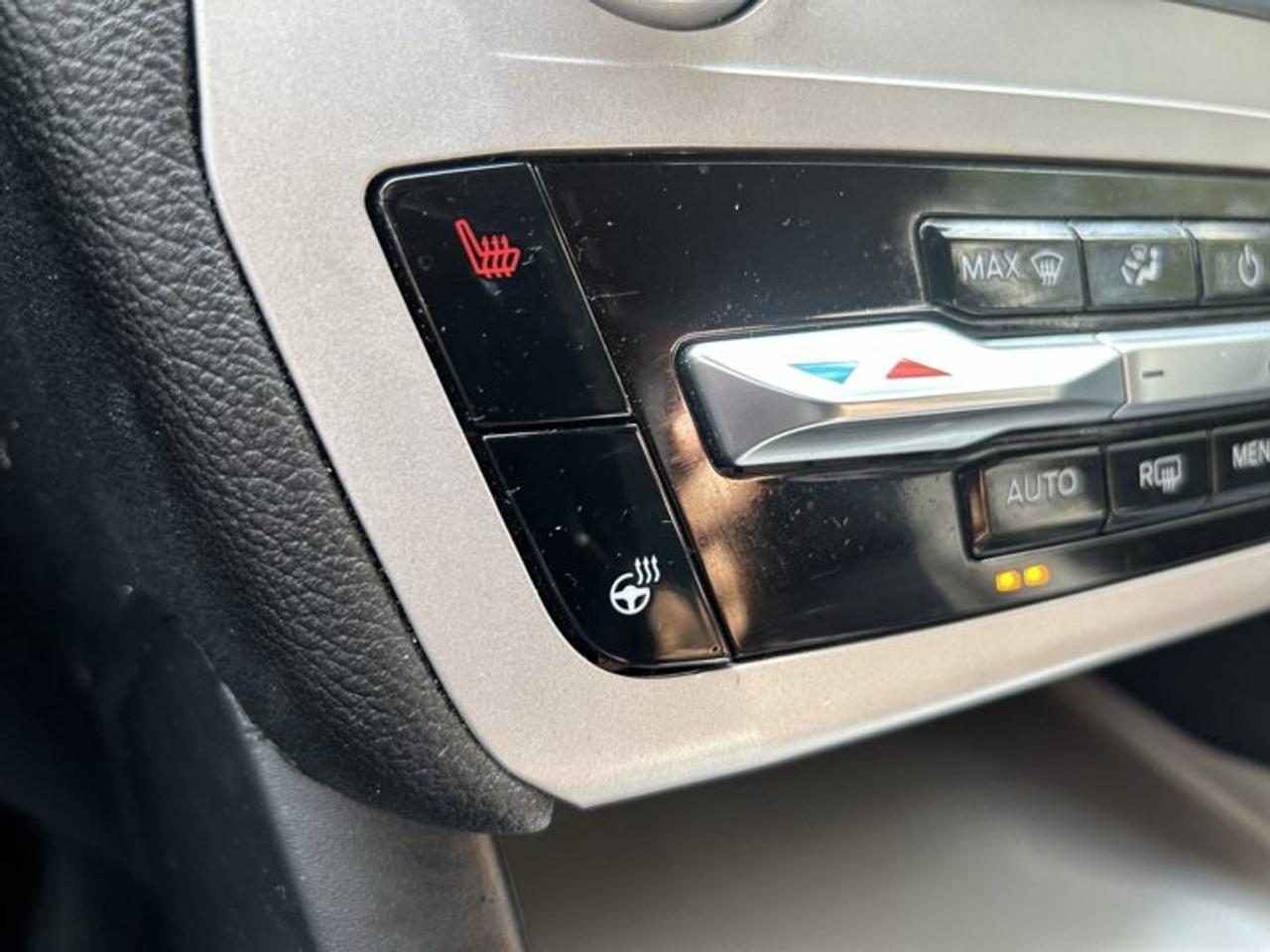2024 Ford Explorer XLT 4WD | No Accidents | Leather Seats | Heated Steering Wheel Photo