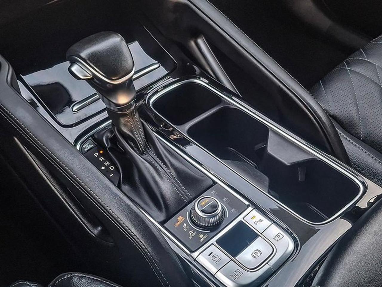 2024 Kia Telluride X-Pro AWD | Leather | Sunroof | Nav | HUD | 360 Camera | Cooled + Heated Seats | and More ! Photo