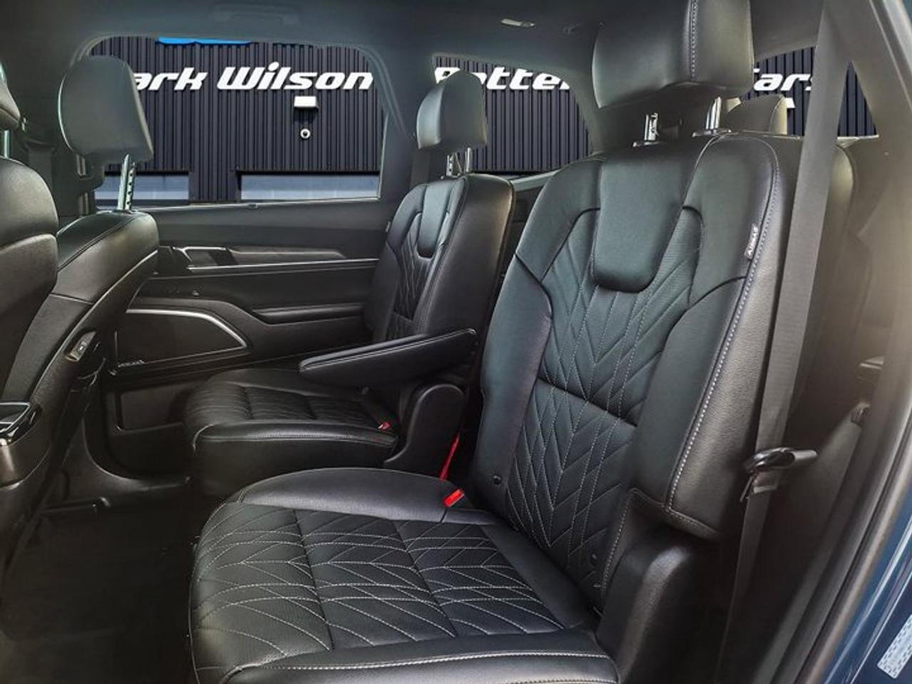 2024 Kia Telluride X-Pro AWD | Leather | Sunroof | Nav | HUD | 360 Camera | Cooled + Heated Seats | and More ! Photo