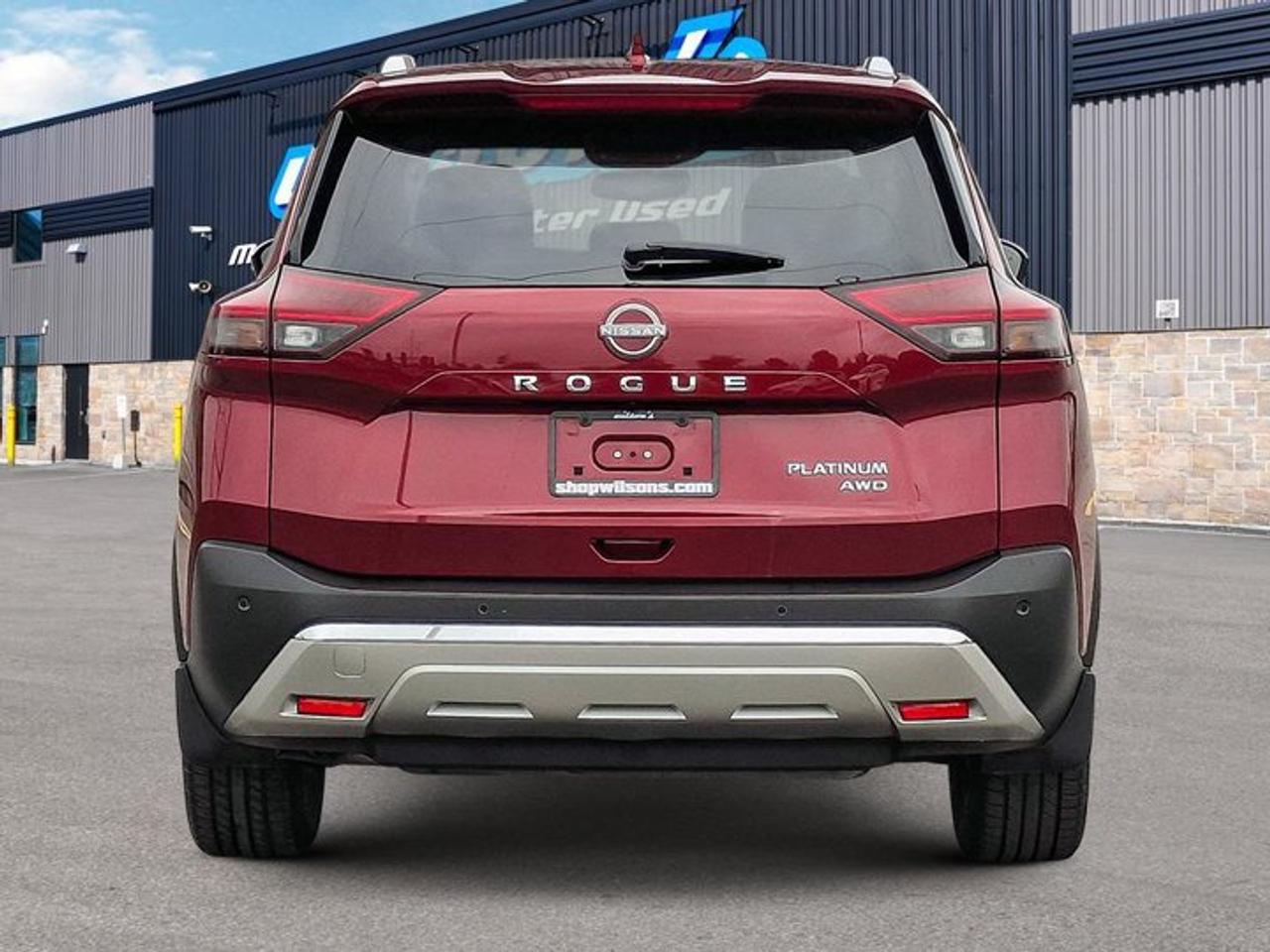 2022 Nissan Rogue Platinum AWD | Leather | Pano Roof | Heated Seats + Steering | Navi | Adaptive Cruise | and More ! Photo