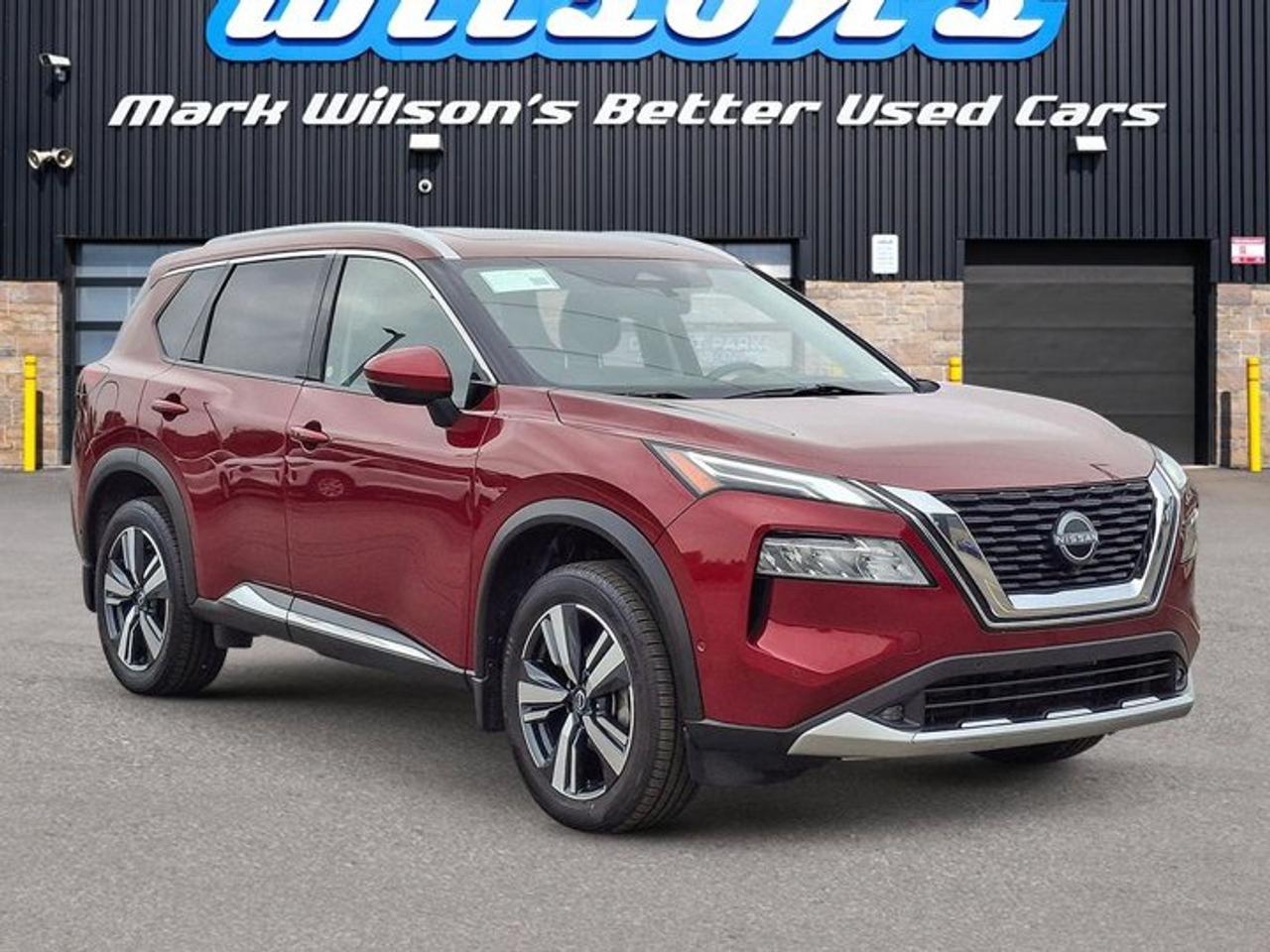 2022 Nissan Rogue Platinum AWD | Leather | Pano Roof | Heated Seats + Steering | Navi | Adaptive Cruise | and More ! Photo