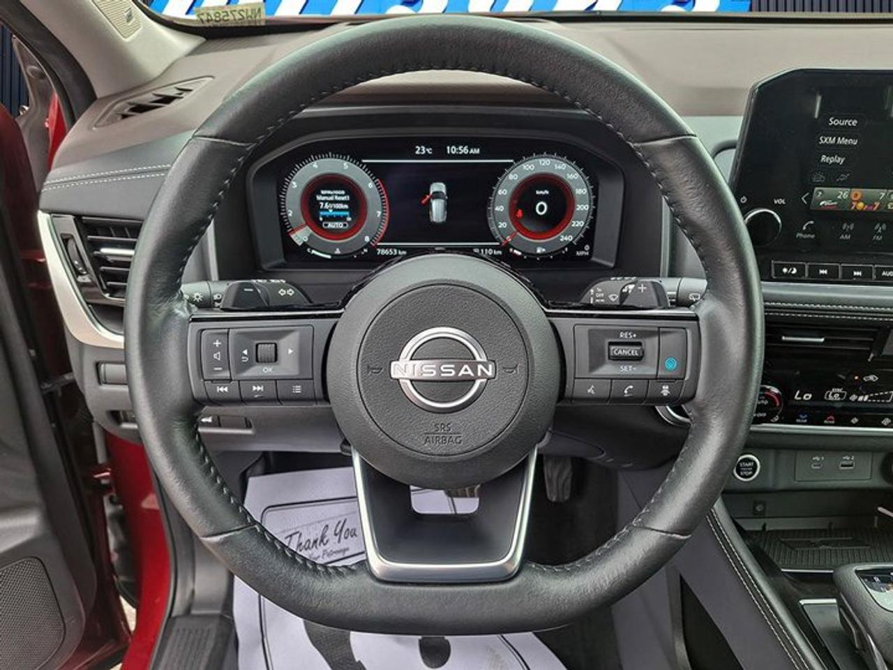 2022 Nissan Rogue Platinum AWD | Leather | Pano Roof | Heated Seats + Steering | Navi | Adaptive Cruise | and More ! Photo