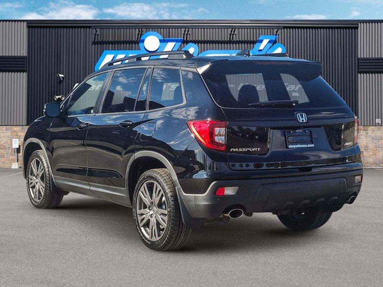 2020 Honda Passport EX-L AWD | Leather | Sunroof | Radar Cruise | Heated Wheel + Seats | Power Seat | CarPlay and More ! Photo2