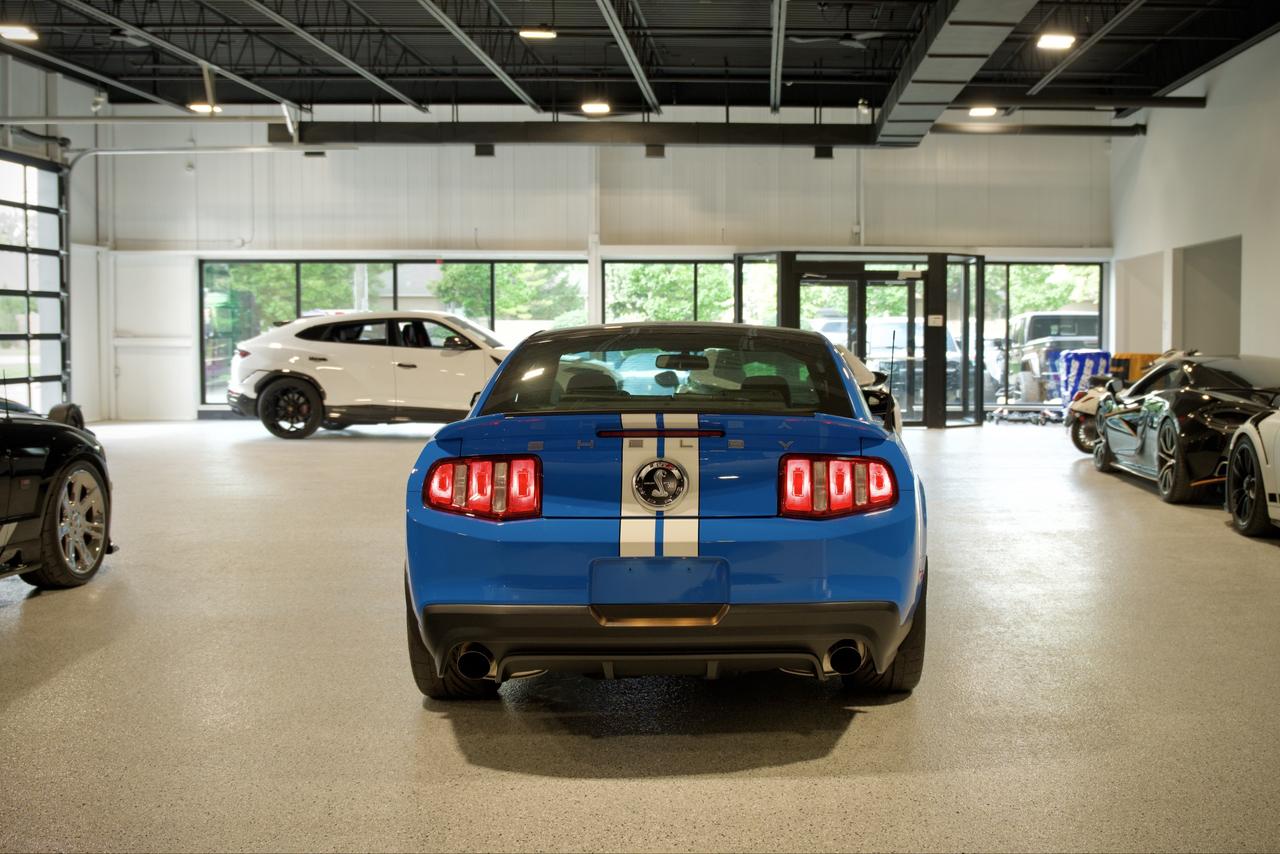 2011 Ford Mustang Shelby GT500 Photo2