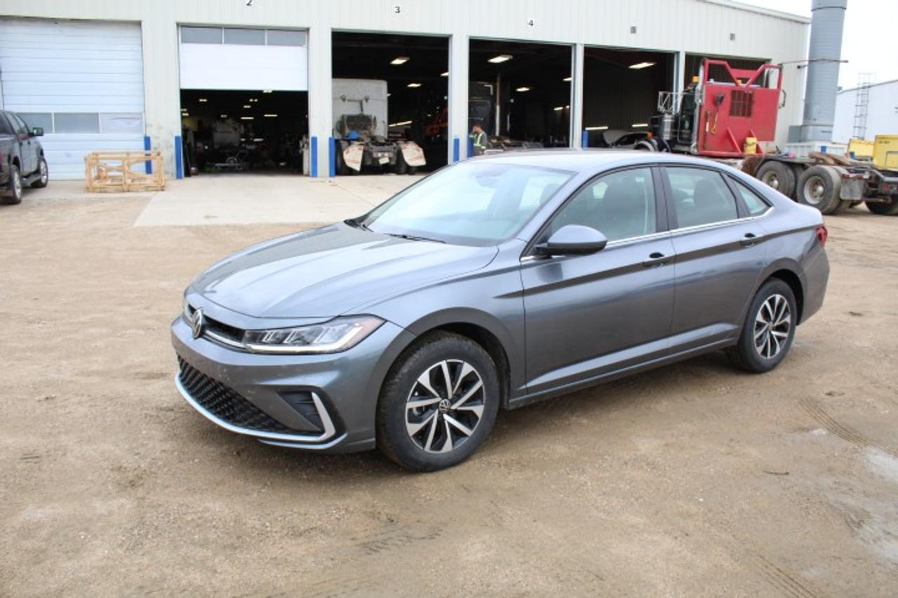 2025 Volkswagen Jetta Trendline Auto w/Htd cloth, BUC - Photo #1