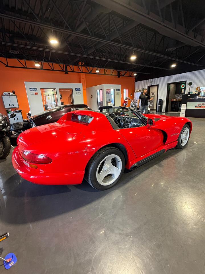 1995 Dodge Viper rt/10 Photo3