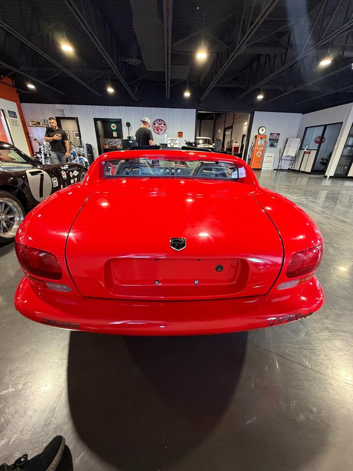 1995 Dodge Viper rt/10 Photo2