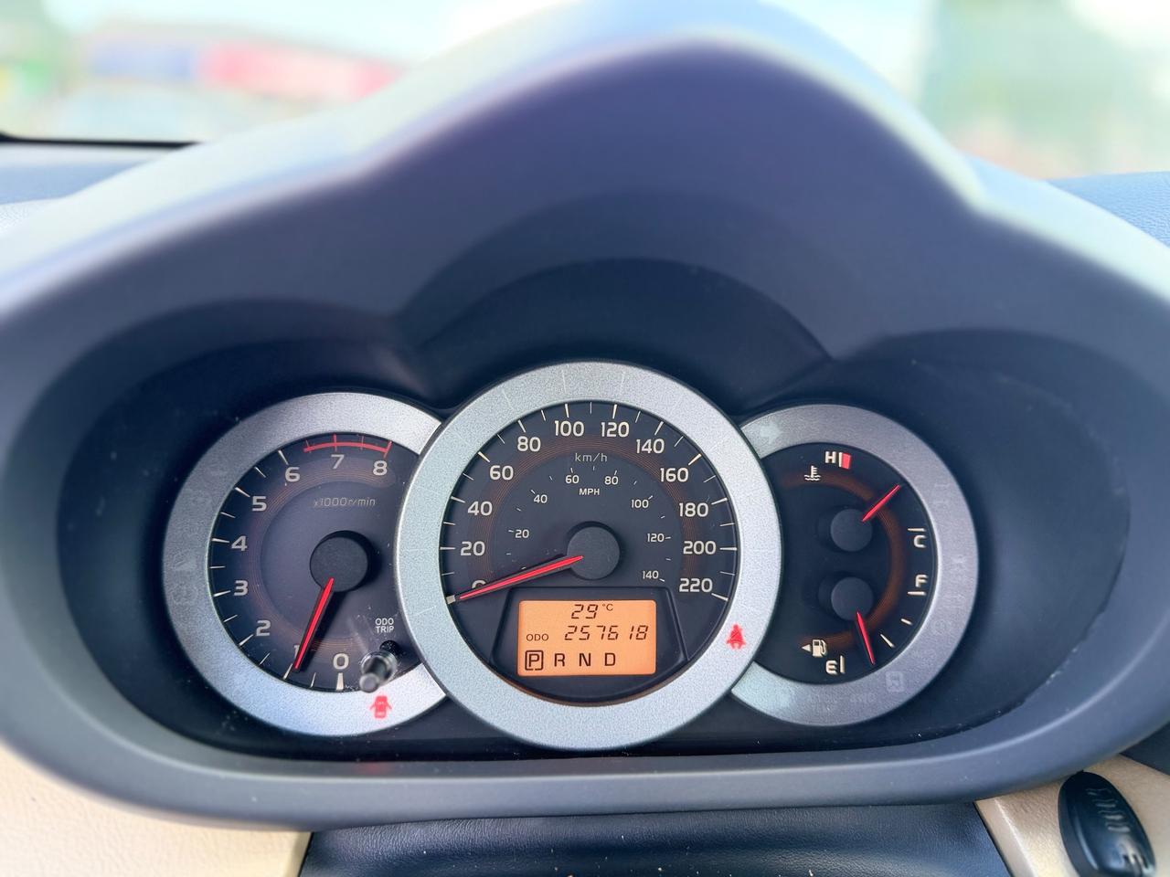 1787585585096