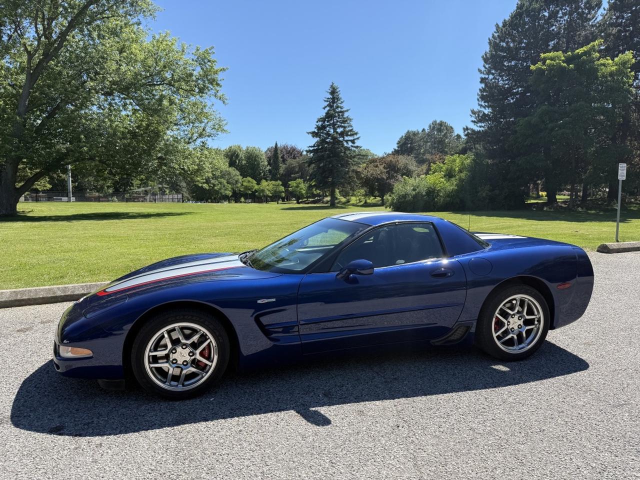 2004 Chevrolet Corvette Z06 Photo