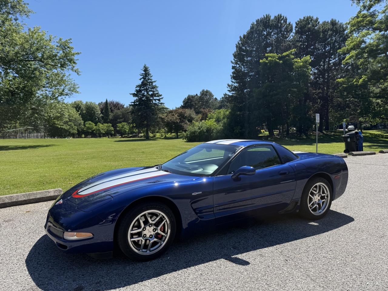2004 Chevrolet Corvette Z06 Photo