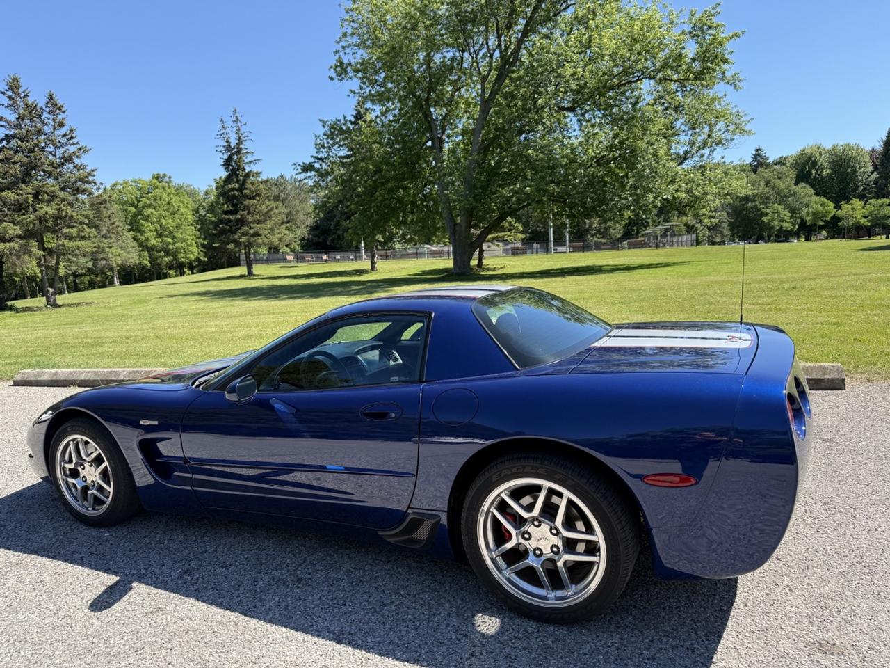 2004 Chevrolet Corvette Z06 Photo