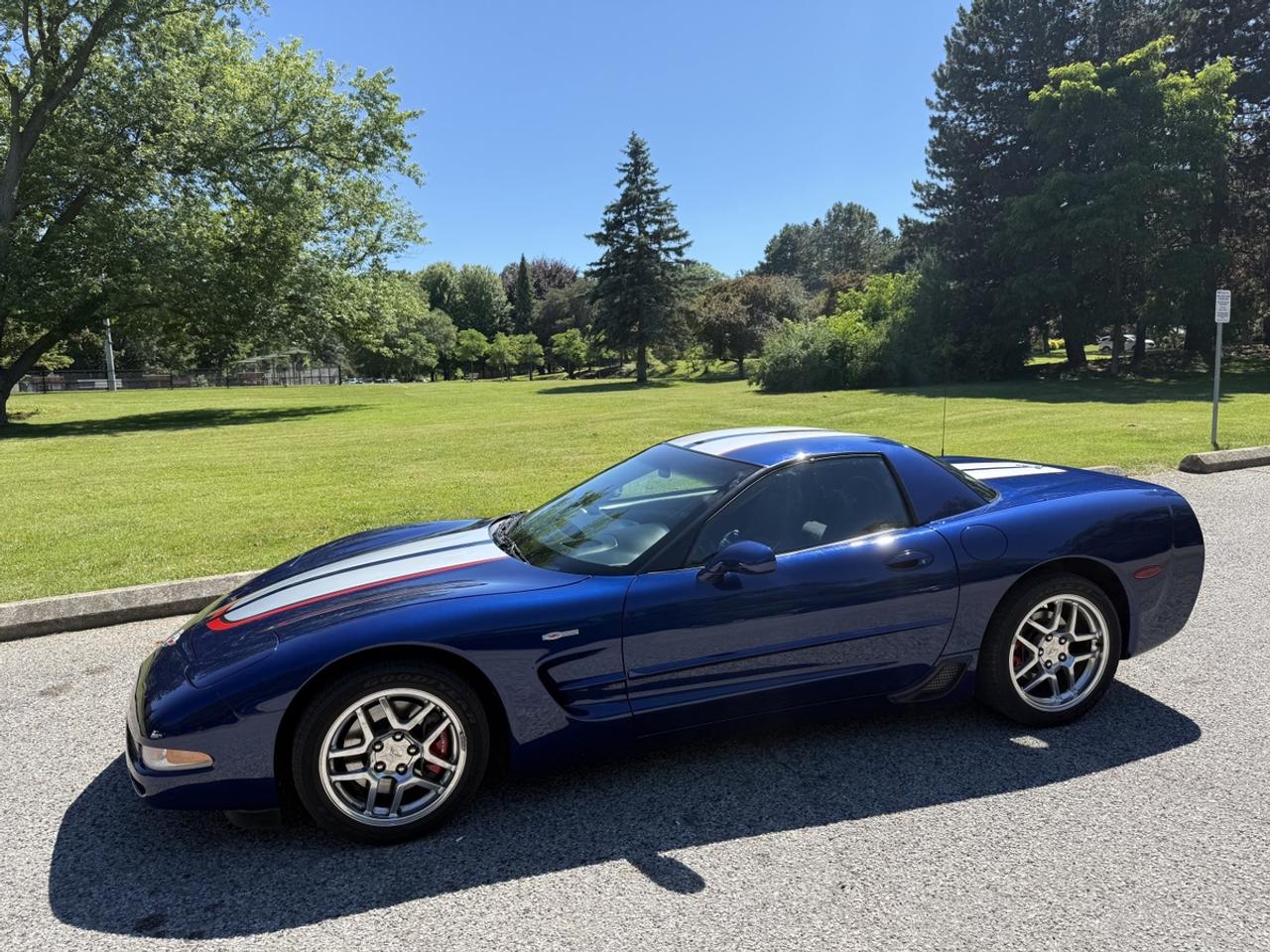 2004 Chevrolet Corvette Z06 Photo