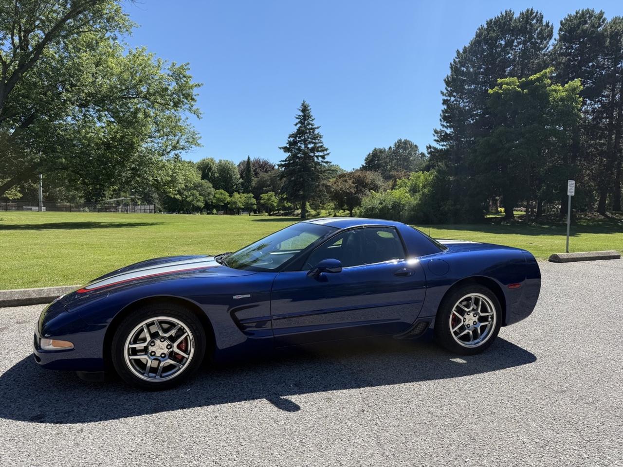 2004 Chevrolet Corvette Z06 Photo